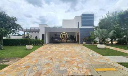 Casa à venda de 330m², 4 suítes , no condomínio Estância Eudóxia, Campinas/SP.