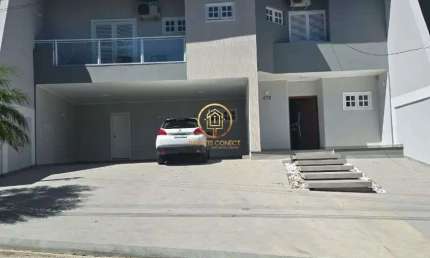 Casa em condomínio á venda de 325m², com 3 dormitórios e 3 suítes no Parque da H