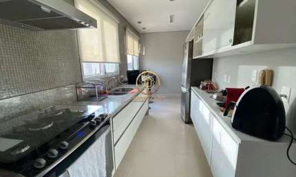 Apartamento à venda de 157m², com 3 dormitórios e  no Cambuí em Campinas/SP