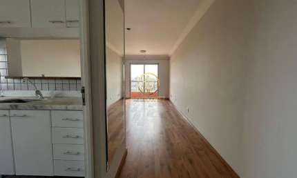 Apartamento com 3 Quartos e 2 banheiro para locação, 73 m²