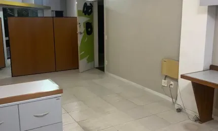 Sala comercial com 6 salas para alugar na Rua do Humaitá, 1, Humaitá, Rio de Janeiro