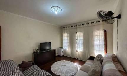 Casa com 3 quartos à venda no Jardim Maia, Guarulhos 