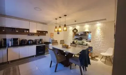 Casa com 4 quartos à venda no Jardim Presidente Dutra, Guarulhos 