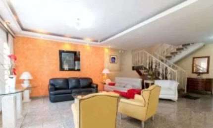 Casa com 4 quartos à venda na Vila Galvão, Guarulhos 
