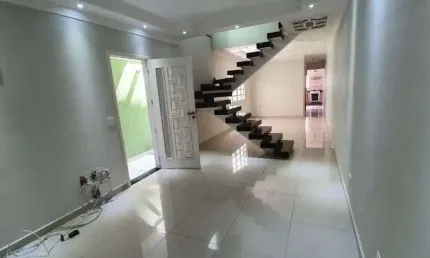 Casa com 3 quartos à venda no Jardim Adriana, Guarulhos 