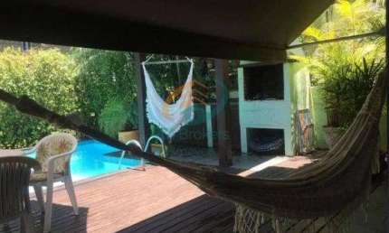 Casa a Venda  em Toque-Toque Pequeno  -  São Sebastião