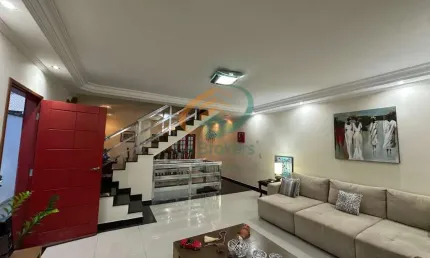 Casa com 4 quartos à venda na Vila Galvão, Guarulhos 
