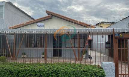 Casa com 3 quartos para alugar na Vila Galvão, Guarulhos 