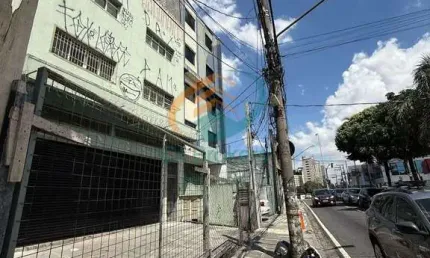 Prédio para alugar no Jardim Santa Edwirges, Guarulhos 