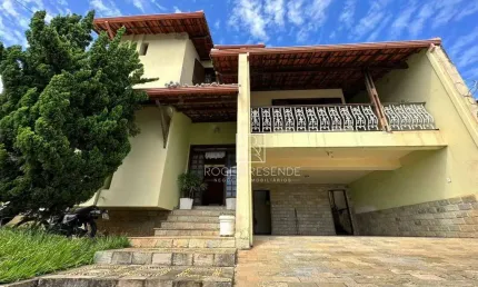 Casa com 4 dormitórios à venda, 350 m² por R$ 920.000,00 - Espírito Santo - Betim/MG