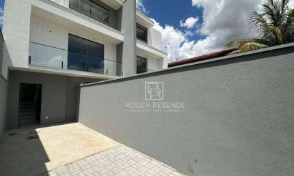 Casa com 3 dormitórios à venda, 140 m² por R$ 630.000,00 - Espírito Santo - Betim/MG