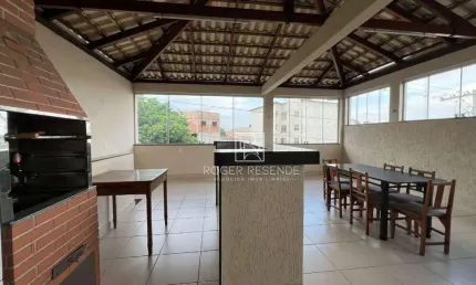 Casa com 3 dormitórios à venda, 240 m² por R$ 470.000,00 - Vila das Flores - Betim/MG