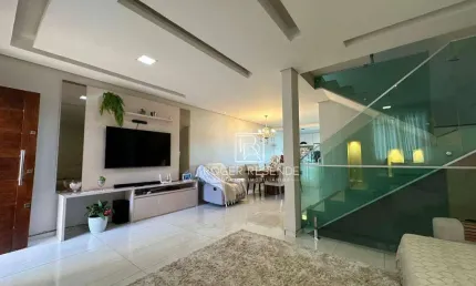 Casa com 3 dormitórios à venda, 240 m² por R$ 695.000,00 - Bom Retiro - Betim/MG