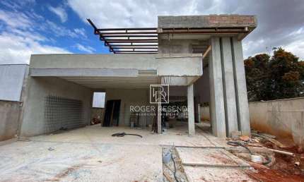 Casa com 3 dormitórios à venda, 186 m² por R$ 1.100.000,00 - Condominio Portal do Igarapé - Igarapé/MG