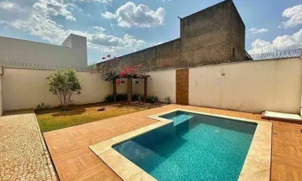 Casa à venda, 3 quartos, 3 suítes, 2 vagas, alto umuarama - uberlândia/mg