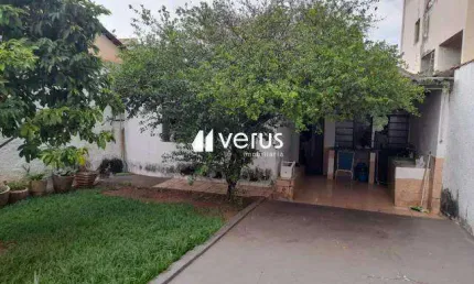 Casa à venda, 4 quartos, 1 suíte, 1 vaga, Centro - Uberlândia/MG