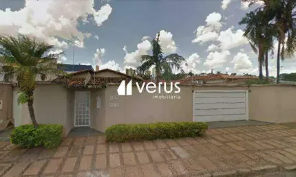 Casa à venda, 5 quartos, 2 suítes, 3 vagas, PATRIMONIO - Uberlândia/MG