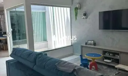 Casa à venda, 3 quartos, 1 suíte, 2 vagas, JARDIM EUROPA - Uberlândia/MG