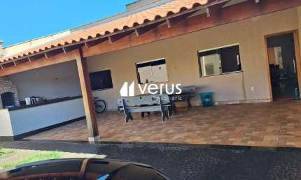 Casa à venda, 3 quartos, 1 suíte, 3 vagas, JARDIM IPANEMA - Uberlândia/MG