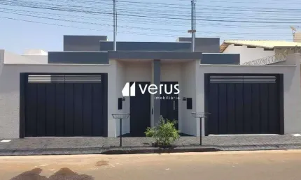 Casa à venda, 3 quartos, 1 suíte, 2 vagas, Vida Nova - Uberlândia/MG