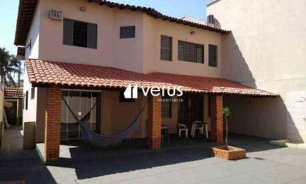 Casa à venda, 4 quartos, 3 suítes, 4 vagas, Vigilato Pereira - Uberlândia/MG