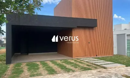 Casa em condomínio fechado com 3 quartos à venda em Laranjeiras, Uberlândia 