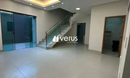 SOBRADO à venda, 2 quartos, 1 suíte, 2 vagas, Santa Mônica - Uberlândia/MG
