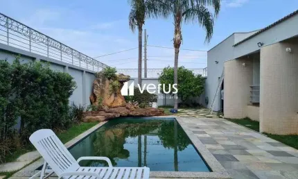 Casa à venda, 3 quartos, 3 suítes, 4 vagas, Jardim Karaíba - Uberlândia/MG