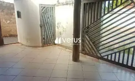 Casa com 3 quartos à venda no Jardim das Palmeiras, Uberlândia 