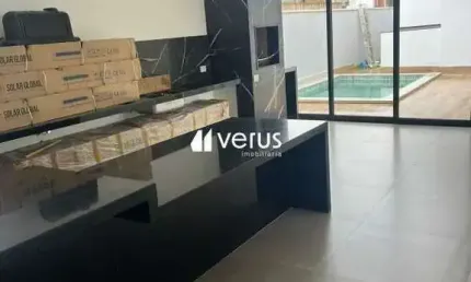 Excelente casa no condomínio splendido com 3 suítes.