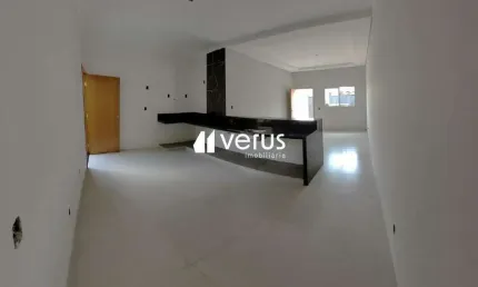 Casa à venda, 2 quartos, 1 suíte, 2 vagas, SAO JORGE - Uberlândia/MG