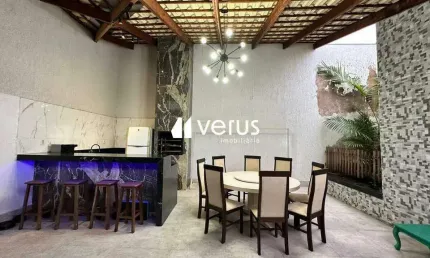 Casa à venda, 3 quartos, 1 suíte, 2 vagas, JARDIM PATRICIA - Uberlândia/MG