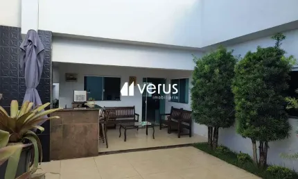 Casa à venda, 3 quartos, 1 suíte, 3 vagas, GRANADA - Uberlândia/MG