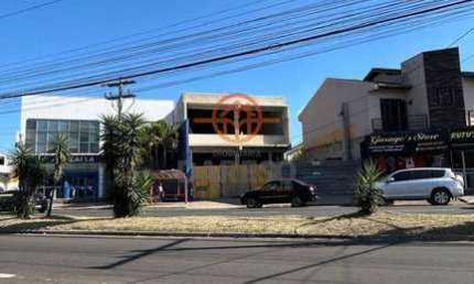 PRÉDIO COMERCIAL NOVO COM APROX. 460,00m² NA AV. JOÃO PEREIRA DE VARGAS
