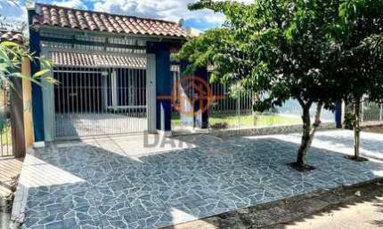 LINDA CASA DE ALVENARIA COM 2 DORMITÓRIOS PÁTIO AMPLO PRÓXIMO DA BR-116