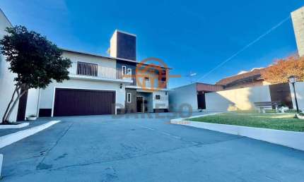 EXCELENTE CASA COMERCIAL NO CENTRO DE ESTEIO COM 362M² DE ÁREA CONSTRUÍDA