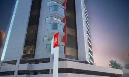 Salas comerciais na principal avenida de Cruz das Almas