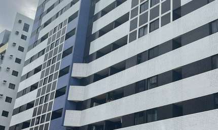 Apartamento 2 quartos com varanda, pronto para morar em Ponta Verde