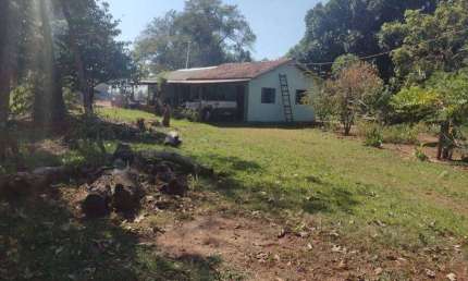 Chácara / sítio com 3 quartos à venda na Rua Orlando Nogueira, Centro, Jaraguari