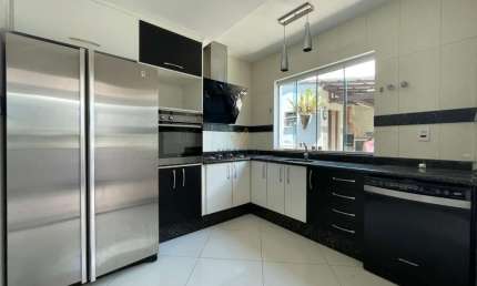 Casa à venda no Belvedere por R$ 1.300.000 em Conselheiro Lafaiete - MG