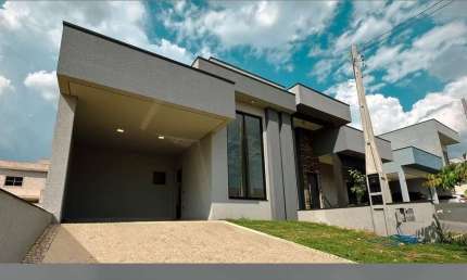 Casa térrea à venda no Condomínio Terras da Estância – Paulínia/SP.