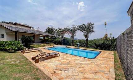 Casa à venda no Medeiros - 4 dormitórios sendo 3 suítes - R$ 2.590.000,00 - Condomínio Tereza Cristina