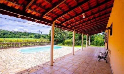 Chácara em Jarinu/SP com 29.000m² de terreno e 158m² de construção Apenas R$ 2.250.000,00.