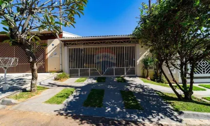 Casa térrea, 3 quartos, 1 suite no jardim sarapiranga, medeiros - jundiaí