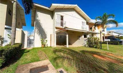 Casa à venda com 4 quartos no Chácara das Palmeiras Imperiais, Medeiros - Jundiaí SP