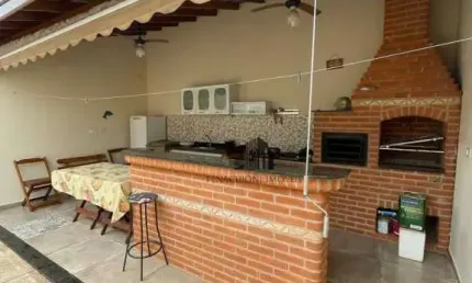 Casa com 2 quartos à venda na Rua Vinhedo, 371, Parque Universitário, Americana