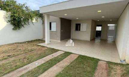 Casa com 3 quartos (01 suíte) à venda, 200 m² por R$ 530.000 - Jardim dos Lagos - Nova Odessa/SP