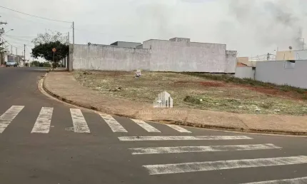 Invista no Futuro: Terreno de Esquina no Bairro Terra Azul!