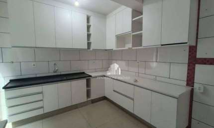 Casa Ampla e Bem Localizada – 220m² | 3 Dormitórios | Área Gourmet - São domingos - Ameircana/SP