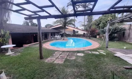 Chácara com 3 dormitórios à venda, 1537 m² por R$ 1.500.000,00 - Chácara Lucília - Americana/SP